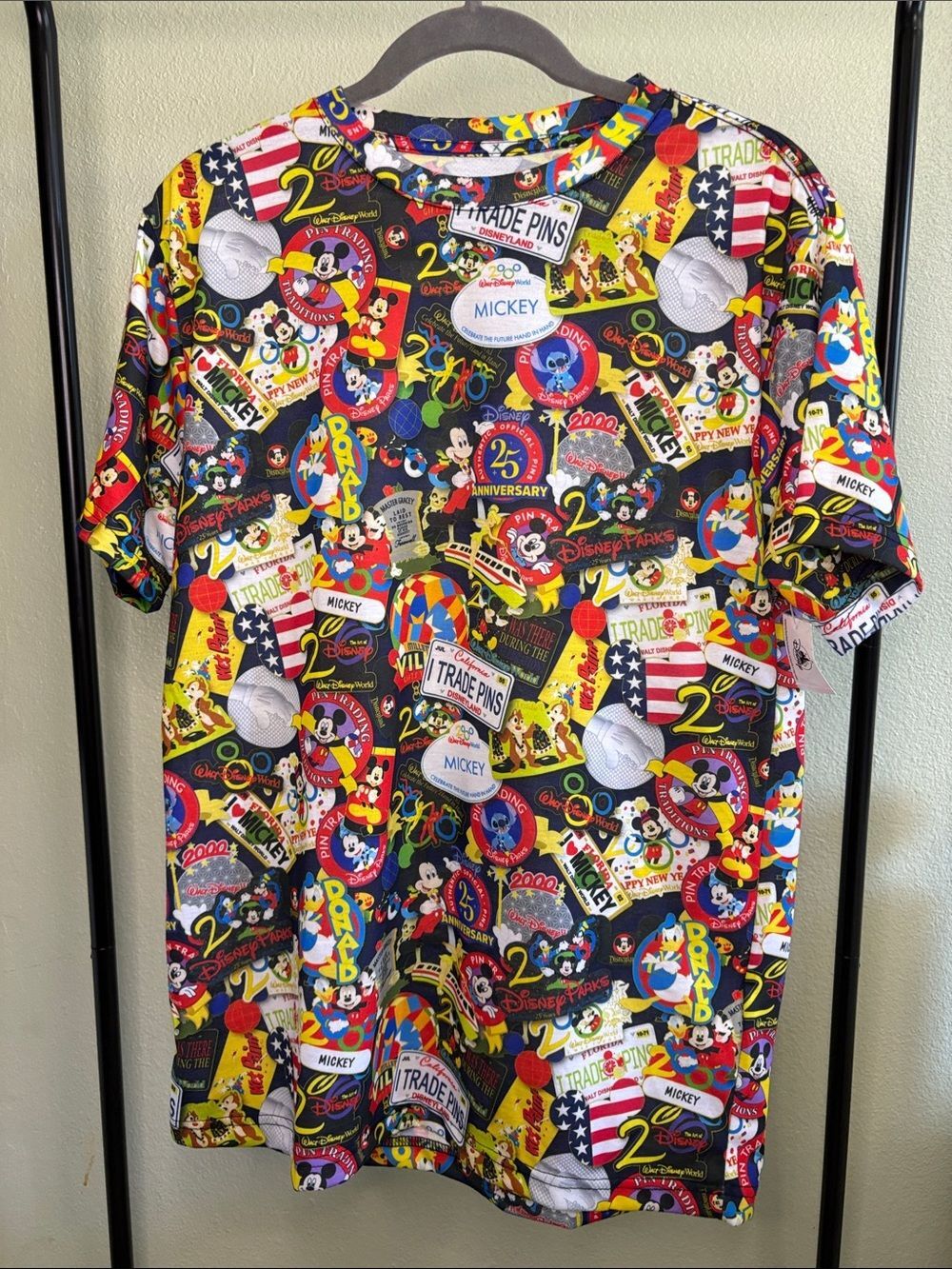 NWT Disney Mickey Mouse 25th Anniversary "Pin Traders" Graphic Tee - Size S